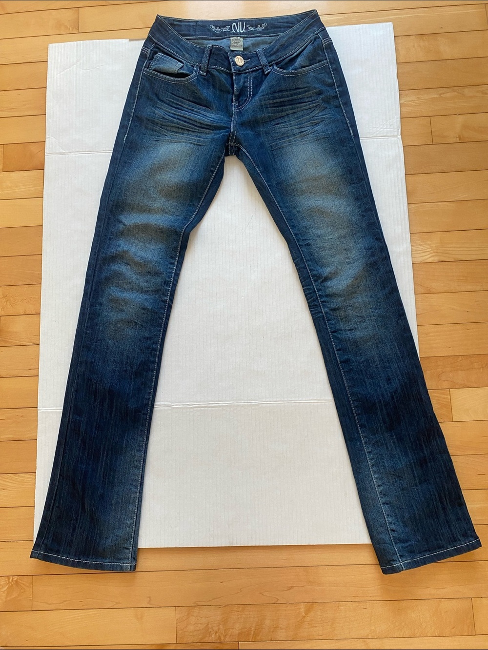 Vintage NU Jeans Skinny low-rise dark-washed localized fading denim Jeans Size 3